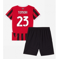 Fotbollsset Barn AC Milan Fikayo Tomori #23 Hemmatröja 2024-25 Mini-Kit Kortärmad (+ korta byxor)