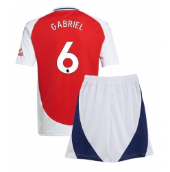 Fotbollsset Barn Arsenal Gabriel Magalhaes #6 Hemmatröja 2024-25 Mini-Kit Kortärmad (+ korta byxor)