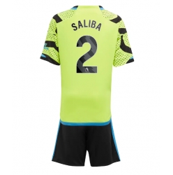 Fotbollsset Barn Arsenal William Saliba #2 Bortatröja 2023-24 Mini-Kit Kortärmad (+ korta byxor)