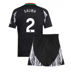 Fotbollsset Barn Arsenal William Saliba #2 Bortatröja 2024-25 Mini-Kit Kortärmad (+ korta byxor)