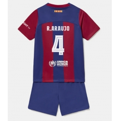 Fotbollsset Barn Barcelona Ronald Araujo #4 Hemmatröja 2023-24 Mini-Kit Kortärmad (+ korta byxor)