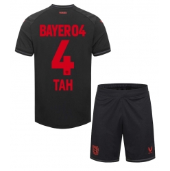 Fotbollsset Barn Bayer Leverkusen Jonathan Tah #4 Hemmatröja 2023-24 Mini-Kit Kortärmad (+ korta byxor)