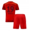 Fotbollsset Barn Bayern Munich Alphonso Davies #19 Hemmatröja 2024-25 Mini-Kit Kortärmad (+ korta byxor)