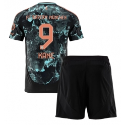 Fotbollsset Barn Bayern Munich Harry Kane #9 Bortatröja 2024-25 Mini-Kit Kortärmad (+ korta byxor)