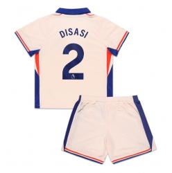 Fotbollsset Barn Chelsea Axel Disasi #2 Bortatröja 2024-25 Mini-Kit Kortärmad (+ korta byxor)