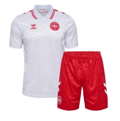 Fotbollsset Barn Danmark Bortatröja EM 2024 Mini-Kit Kortärmad (+ korta byxor)