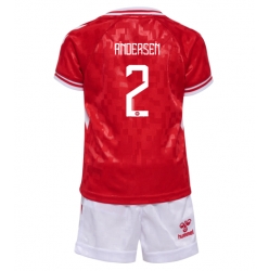 Fotbollsset Barn Danmark Joachim Andersen #2 Hemmatröja EM 2024 Mini-Kit Kortärmad (+ korta byxor)