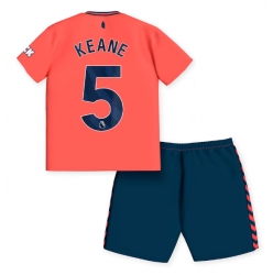 Fotbollsset Barn Everton Michael Keane #5 Bortatröja 2023-24 Mini-Kit Kortärmad (+ korta byxor)