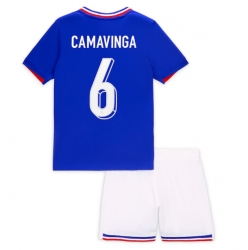 Fotbollsset Barn Frankrike Eduardo Camavinga #6 Hemmatröja EM 2024 Mini-Kit Kortärmad (+ korta byxor)