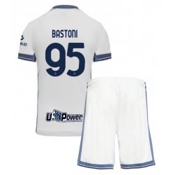 Fotbollsset Barn Inter Milan Alessandro Bastoni #95 Bortatröja 2024-25 Mini-Kit Kortärmad (+ korta byxor)