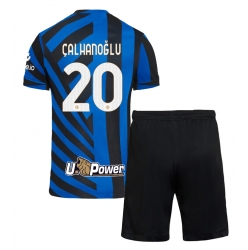 Fotbollsset Barn Inter Milan Hakan Calhanoglu #20 Hemmatröja 2024-25 Mini-Kit Kortärmad (+ korta byxor)