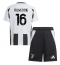 Fotbollsset Barn Juventus Weston McKennie #16 Hemmatröja 2024-25 Mini-Kit Kortärmad (+ korta byxor)