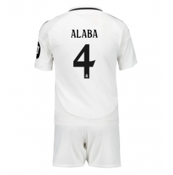 Fotbollsset Barn Real Madrid David Alaba #4 Hemmatröja 2024-25 Mini-Kit Kortärmad (+ korta byxor)