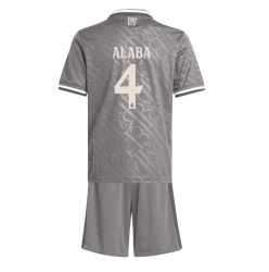 Fotbollsset Barn Real Madrid David Alaba #4 Tredje Tröja 2024-25 Mini-Kit Kortärmad (+ korta byxor)