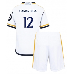 Fotbollsset Barn Real Madrid Eduardo Camavinga #12 Hemmatröja 2023-24 Mini-Kit Kortärmad (+ korta byxor)