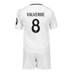 Fotbollsset Barn Real Madrid Federico Valverde #8 Hemmatröja 2024-25 Mini-Kit Kortärmad (+ korta byxor)