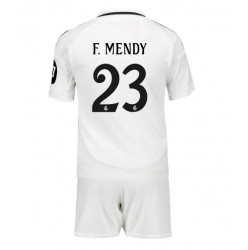 Fotbollsset Barn Real Madrid Ferland Mendy #23 Hemmatröja 2024-25 Mini-Kit Kortärmad (+ korta byxor)